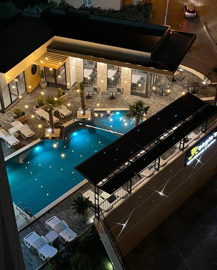 Art'S Apartment Mit Pool Ulcinj Pinjes Ngoại thất bức ảnh